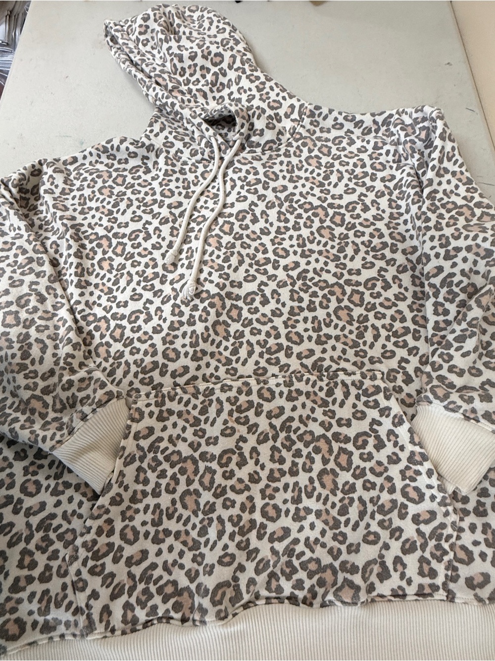 American Eagle Leopard & Cream Print Sherpa Lined Hoodie Small / Jegging Fit